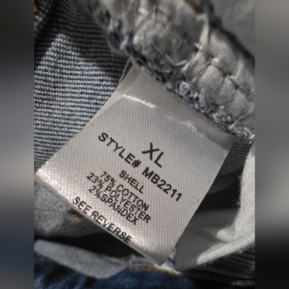 NWT Oli & Hali Star Patch Studded Jeans - Size XL - Price Firm - Picture 12 of 13